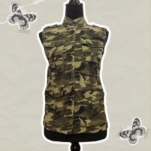 Tractr Brand Girls Size XL Green Camo Cinched Cargo Vest
